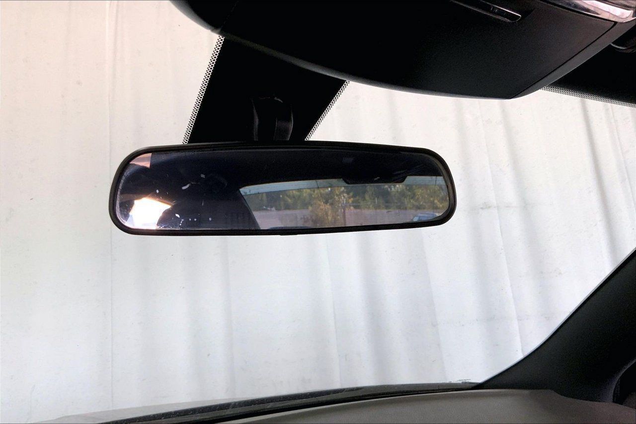 Used 2022 Dodge Charger SXT RWD image 15