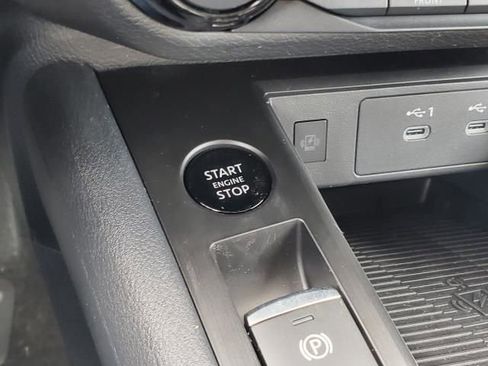 New 2026 Nissan Kicks SV image 29