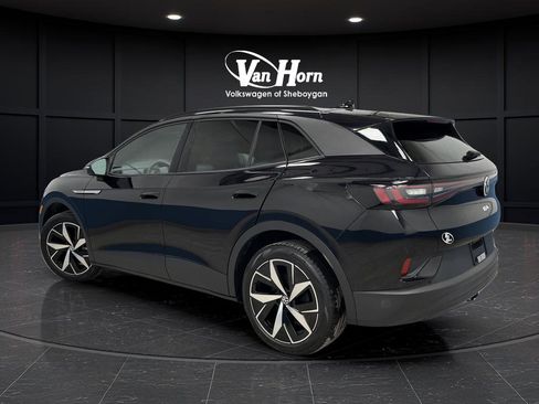 Used 2024 Volkswagen ID.4 Pro S image 3