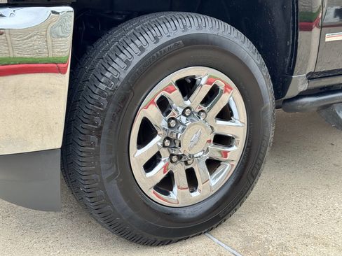 Used 2016 Chevrolet Silverado 2500 LTZ w/ Duramax Plus Package AWD/4WD image 37