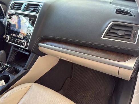 Used 2018 Subaru Outback 2.5i Limited image 33