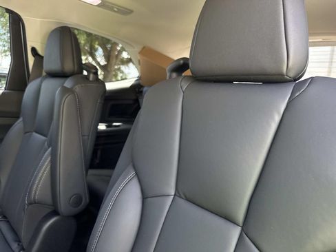 New 2026 Subaru Ascent Premium AWD/4WD image 13