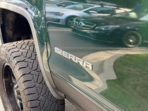 Used 2015 GMC Sierra 1500 SLE w/ SLE Value Package AWD/4WD image 16
