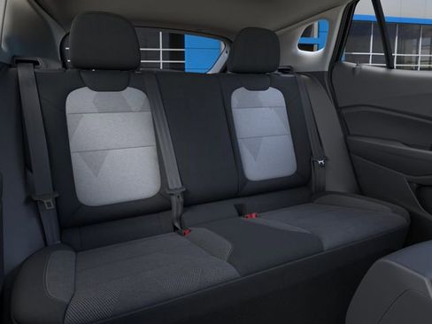 New 2026 Chevrolet Trax LS w/ LS Convenience Package FWD image 17