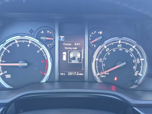 Used 2023 Toyota 4Runner TRD Off-Road Premium w/ Moonroof Package AWD/4WD image 25