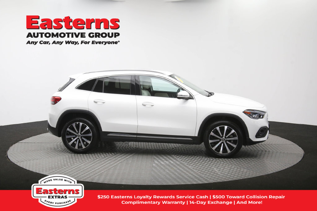 Used 2023 Mercedes-Benz GLA 250 w/ Premium Package image 48