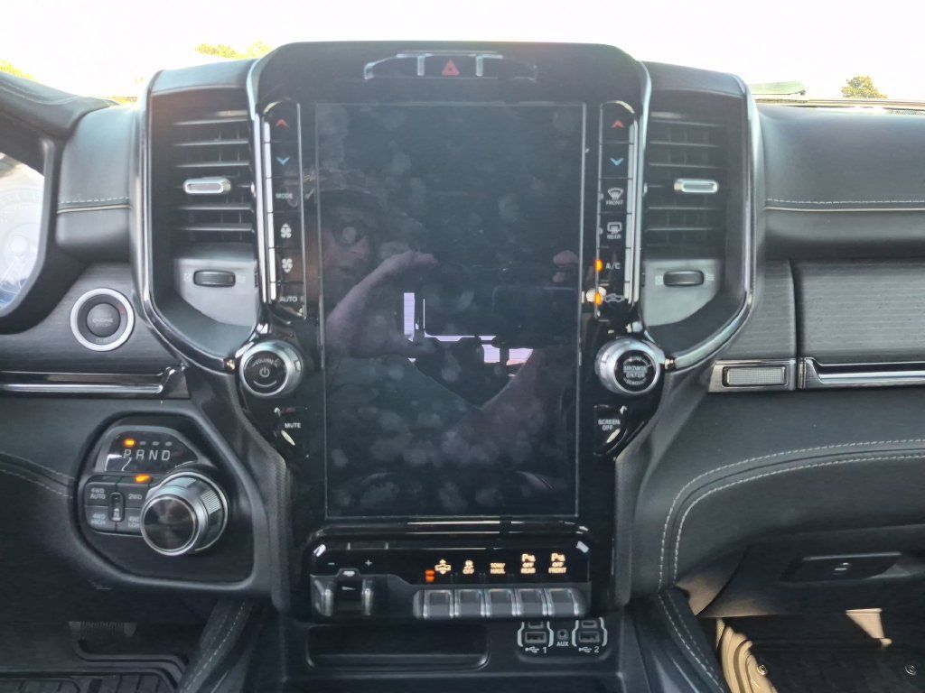 Used 2022 RAM 1500 Limited AWD/4WD image 30
