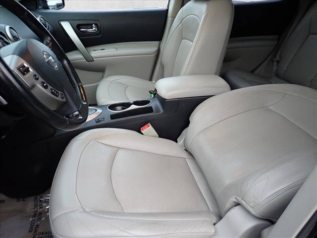 Used 2008 Nissan Rogue SL w/ Premium Pkg AWD/4WD image 10