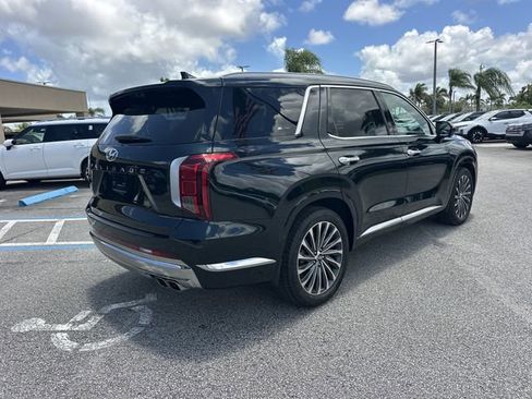 Used 2024 Hyundai Palisade Calligraphy FWD image 6