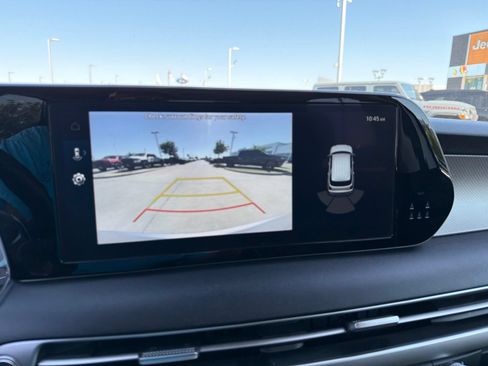 Used 2024 Hyundai Palisade SEL FWD image 22