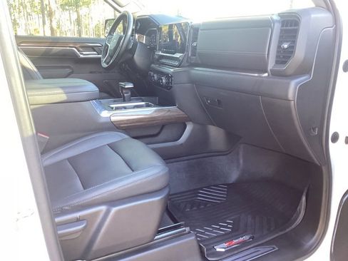 Used 2023 Chevrolet Silverado 1500 RST w/ RST All Star Premium Package image 9