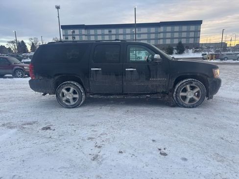 Used 2013 Chevrolet Suburban LS w/ All-Star Edition image 19