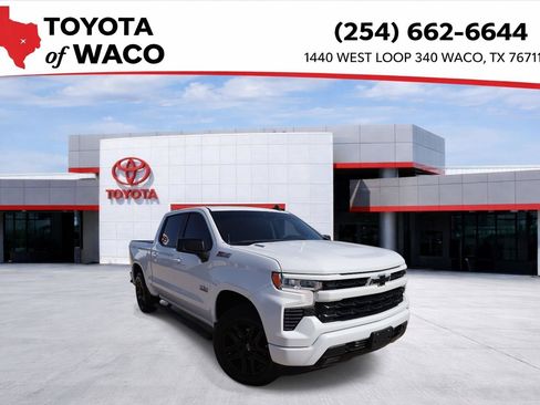 Used 2022 Chevrolet Silverado 1500 RST AWD/4WD image 1