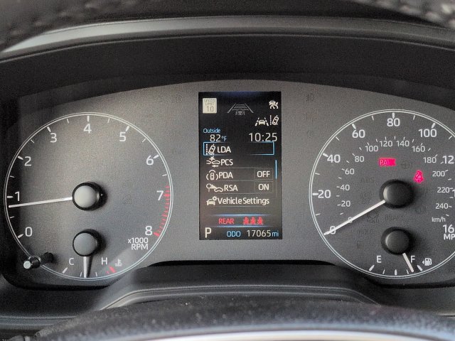 Certified 2025 Toyota Corolla SE FWD image 24