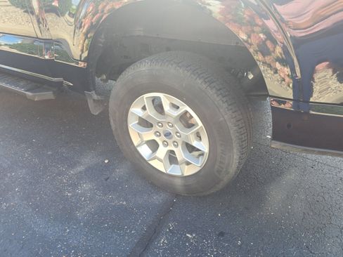 Used 2022 Ford F150 XLT w/ Equipment Group 301A Mid image 7