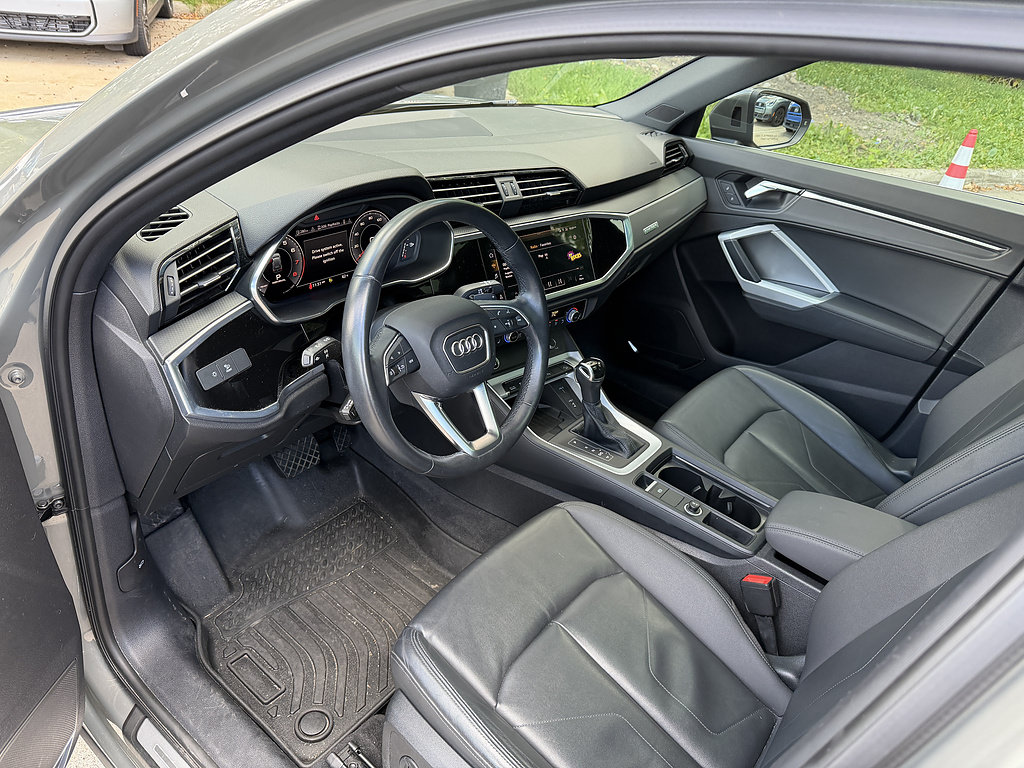 Used 2021 Audi Q3 2.0T Premium Plus AWD/4WD image 5