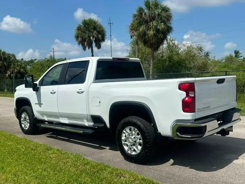 Used 2024 Chevrolet Silverado 2500 LT AWD/4WD image 6
