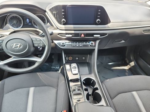 Used 2023 Hyundai Sonata SE FWD image 11