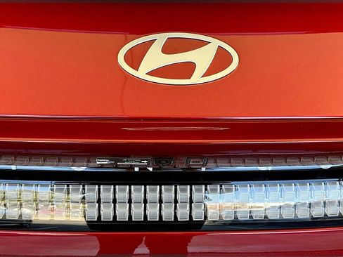 New 2025 Hyundai Ioniq 6 SEL image 22