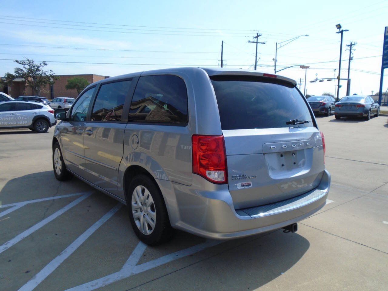 Used 2015 Dodge Grand Caravan SE w/ Quick Order Package 29E SE FWD image 5