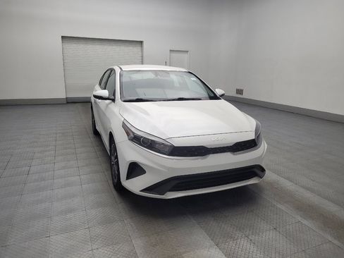 Used 2022 Kia Forte LXS w/ LXS Technology Package image 13