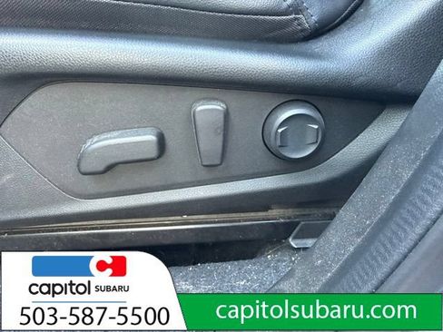 Used 2025 Subaru Forester Limited w/ Popular Package #1 AWD/4WD image 18