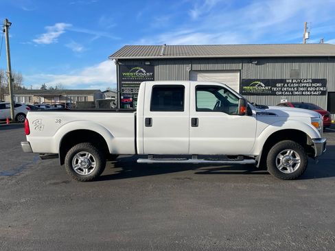 Used 2011 Ford F350 XLT w/ Advanced Security Group AWD/4WD image 9