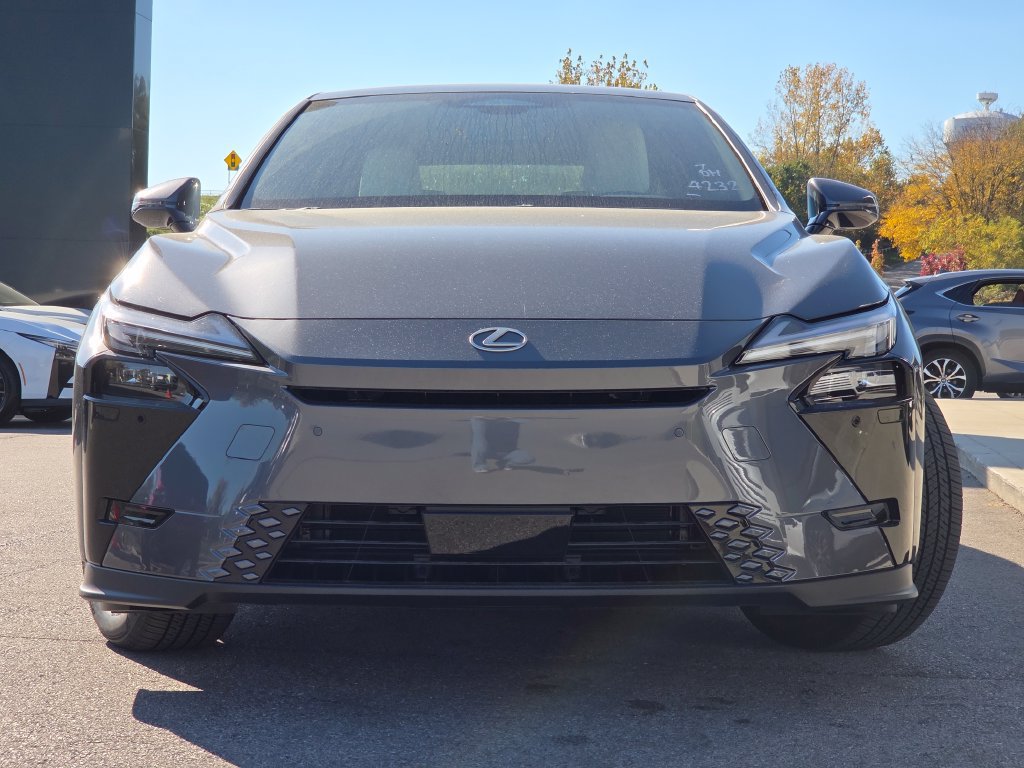 New 2026 Lexus ES 350h AWD w/ Convenience Package image 3