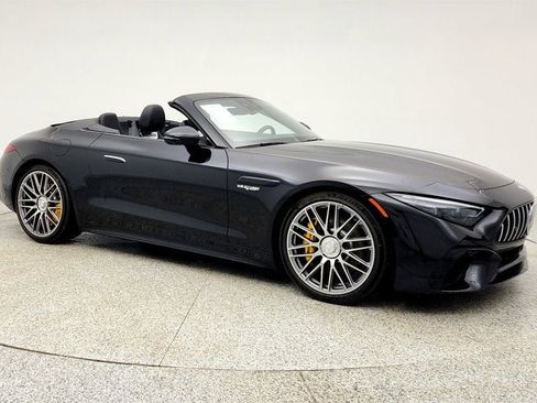 Used 2022 Mercedes-Benz SL 63 AMG 4MATIC w/ Driver Assistance Package image 3