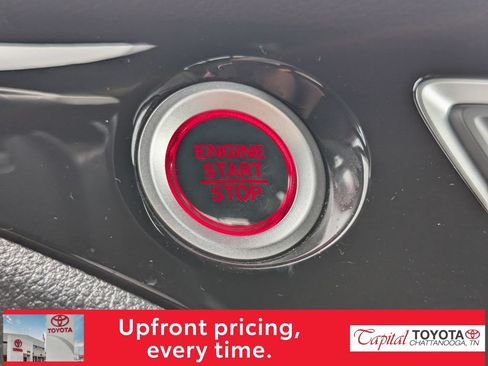 Used 2025 Honda Ridgeline Black Edition image 17