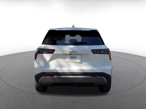 Used 2025 Chevrolet Equinox LT image 12