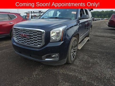 Used 2019 GMC Yukon Denali w/ Denali Ultimate Package AWD/4WD image 1