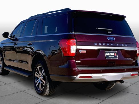 Used 2024 Ford Expedition Max XLT image 11