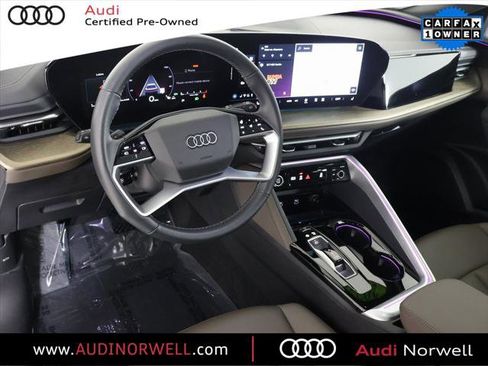 Certified 2025 Audi Q5 Premium Plus w/ Premium Plus image 2