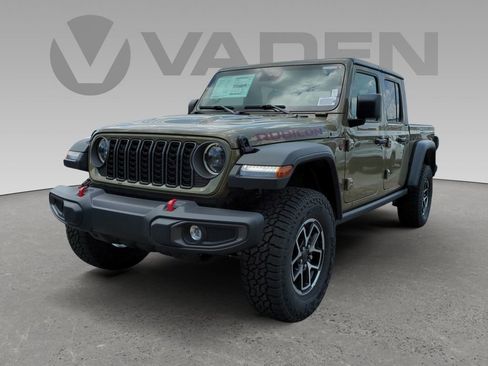 New 2025 Jeep Gladiator Rubicon w/ Convenience Group image 3