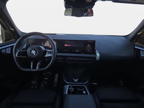 Used 2025 BMW X3 xDrive30i w/ Premium Package AWD/4WD image 9