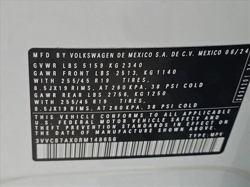 Used 2024 Volkswagen Tiguan SE R-Line image 22