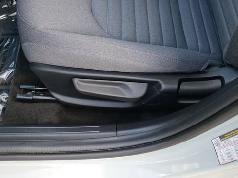 Used 2025 Kia K4 EX FWD image 22