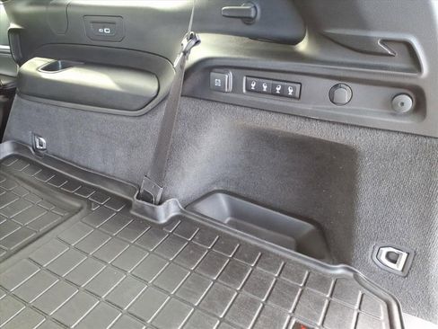 Used 2021 Jeep Grand Cherokee L Overland w/ Advanced Protech Group III image 34