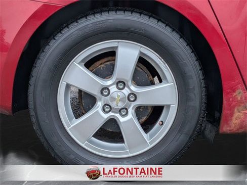 Used 2014 Chevrolet Cruze LT image 29