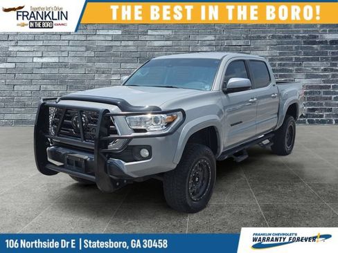 Used 2019 Toyota Tacoma SR5 RWD image 1