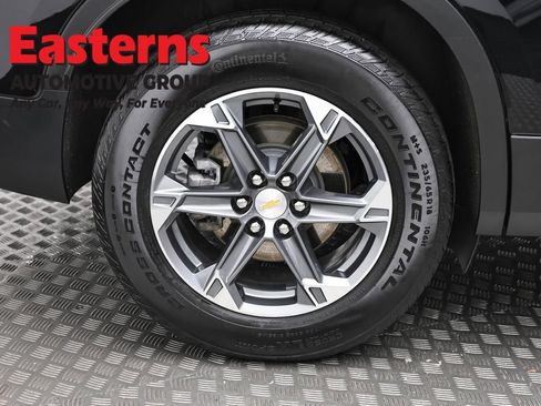 Used 2025 Chevrolet Blazer LT FWD image 28