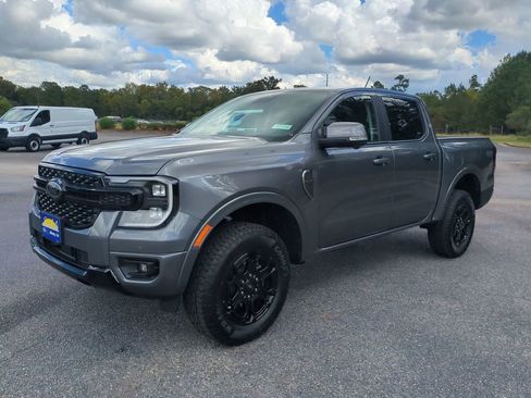 New 2025 Ford Ranger Lariat w/ FX4 Off-Road Package image 8