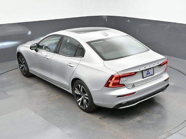 Used 2023 Volvo S60 B5 Core w/ Climate Package FWD image 43