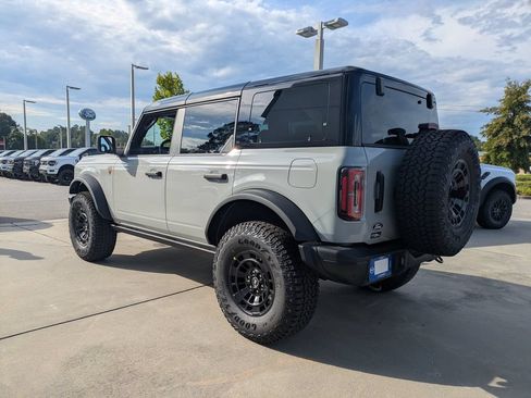 New 2026 Ford Bronco Badlands AWD/4WD image 6