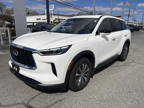 Certified 2025 INFINITI QX60 Pure image 7