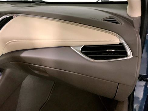 Used 2024 Chevrolet Malibu LT FWD image 16