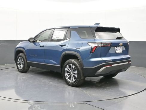 New 2026 Chevrolet Equinox LT FWD image 9