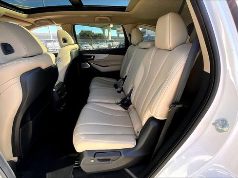 Used 2025 Acura MDX FWD w/ Technology Package image 17