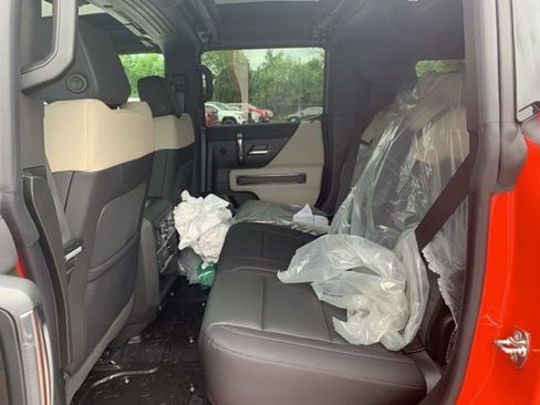 New 2026 GMC Hummer EV SUV image 24